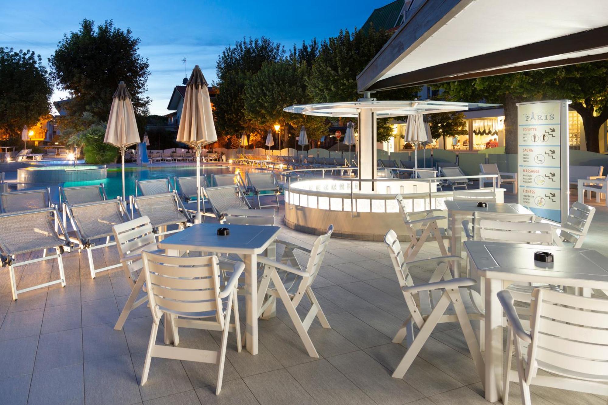 Hotel Paris Resort بيلاريا-إيجيا مارينا المظهر الخارجي الصورة