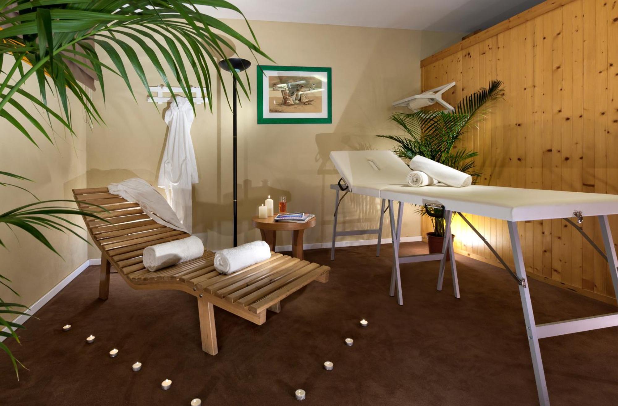 Hotel Paris Resort بيلاريا-إيجيا مارينا المظهر الخارجي الصورة