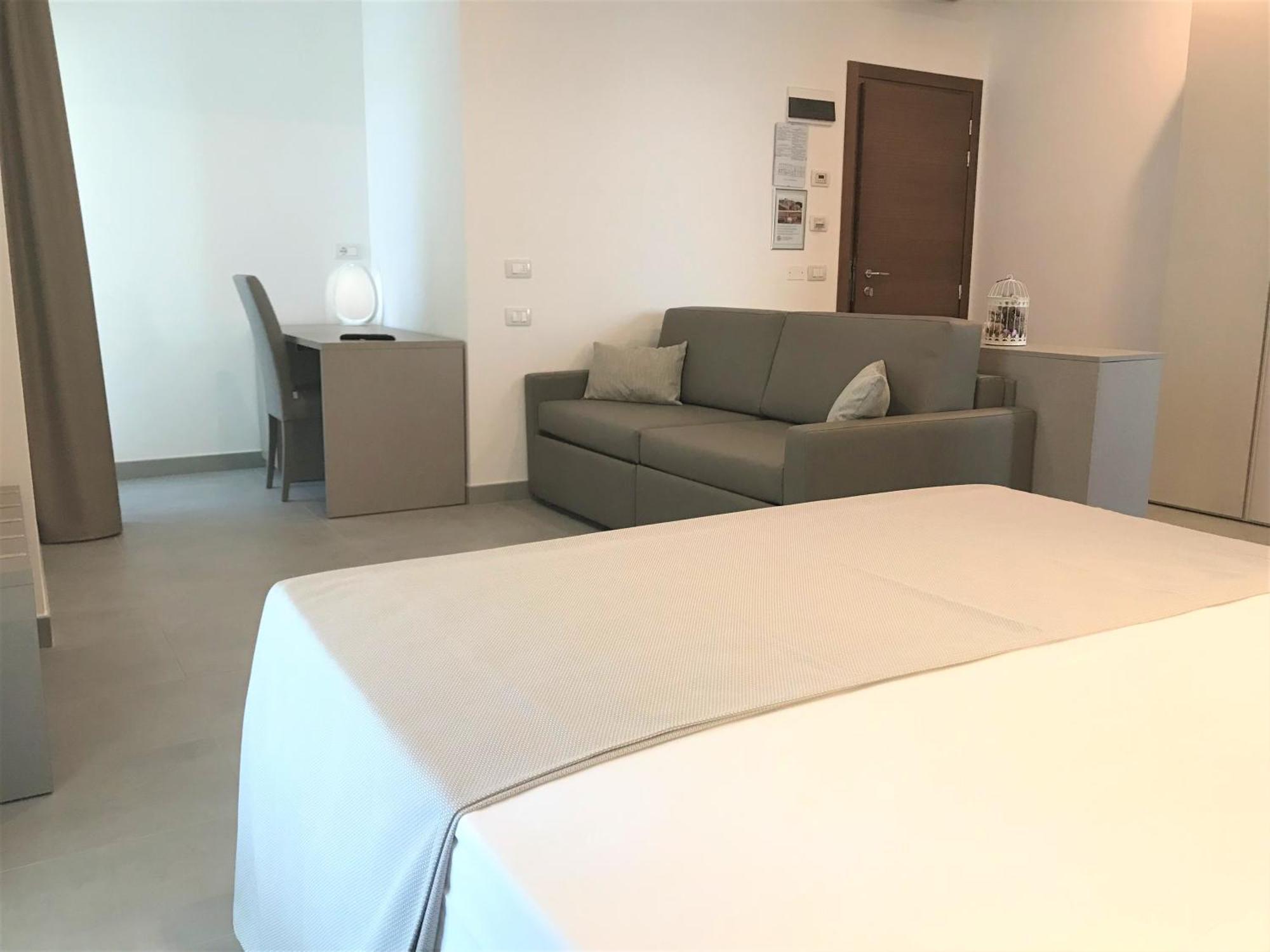 Hotel Paris Resort بيلاريا-إيجيا مارينا الغرفة الصورة